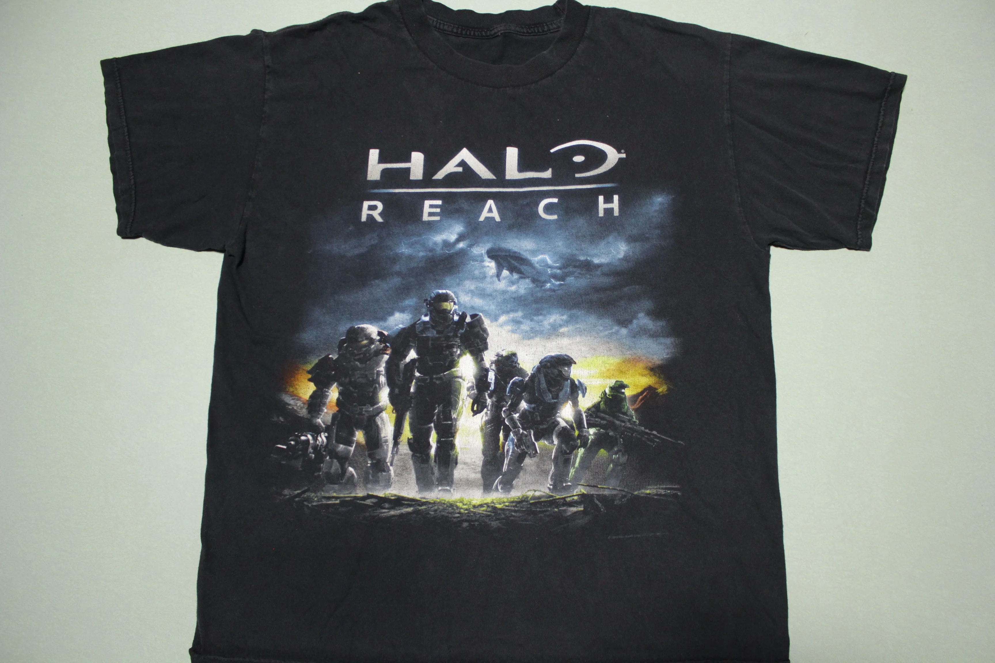 Halo Reach 2010 XBOX Video Game Graphic T-Shirt