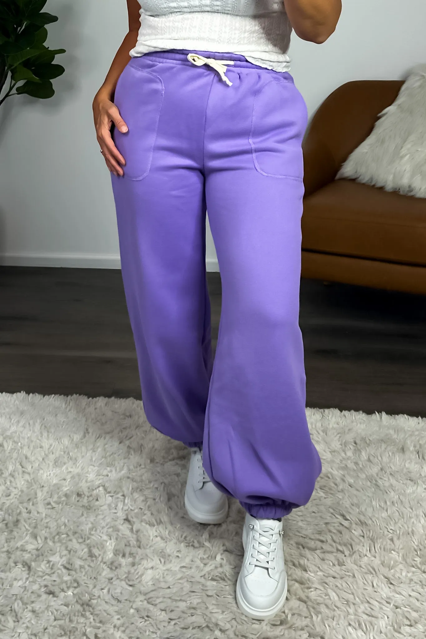 Selah Wide Leg Jogger Pants : Lavender